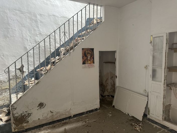 Image No.17-3 Bed Townhouse for sale