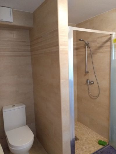 Image No.12-6 Bed Property for sale