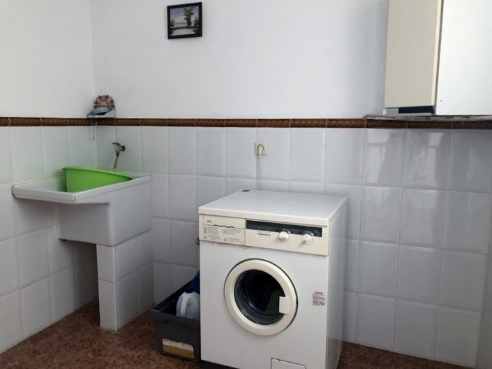 Image No.21-3 Bed Townhouse for sale