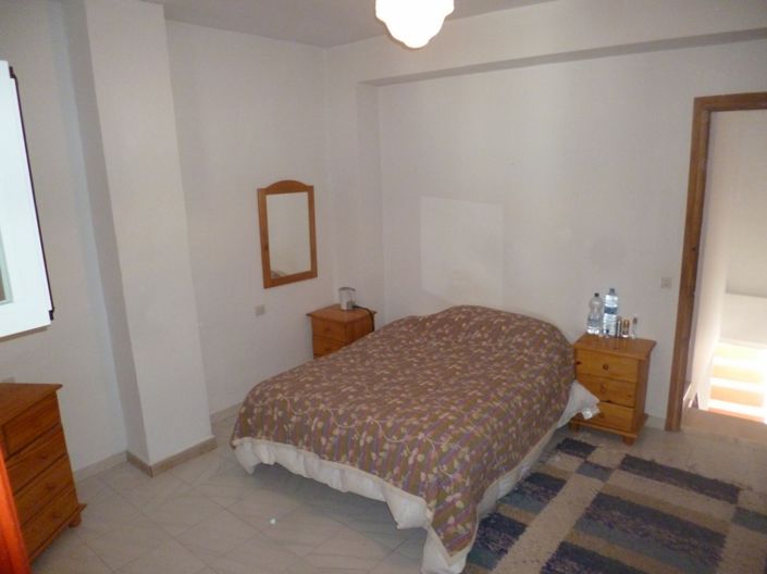 Image No.24-3 Bed Townhouse for sale