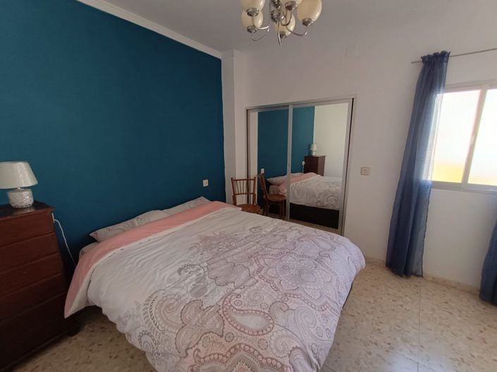 Image No.4-3 Bed Property for sale