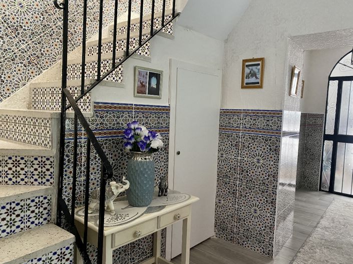 Image No.16-3 Bed Property for sale