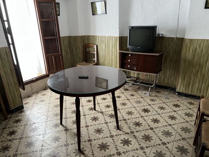 Image No.21-5 Bed Townhouse for sale