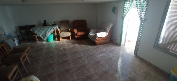 Image No.23-3 Bed House for sale