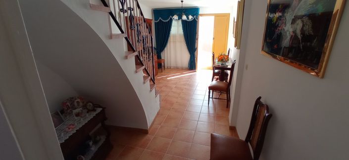 Image No.7-2 Bed House for sale