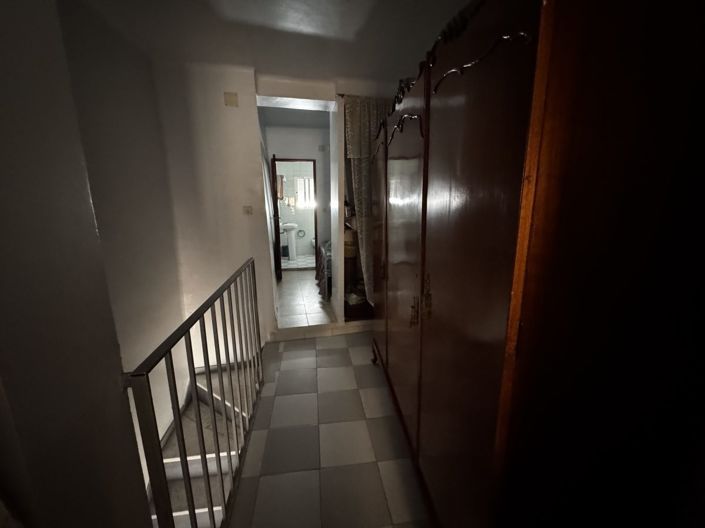 Image No.13-2 Bed Property for sale