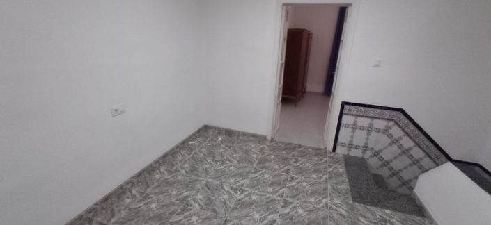 Image No.35-3 Bed Townhouse for sale