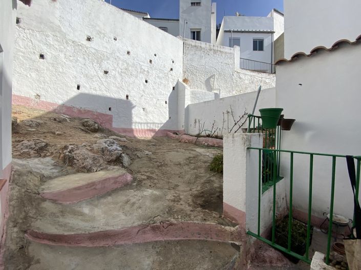 Image No.33-6 Bed Townhouse for sale