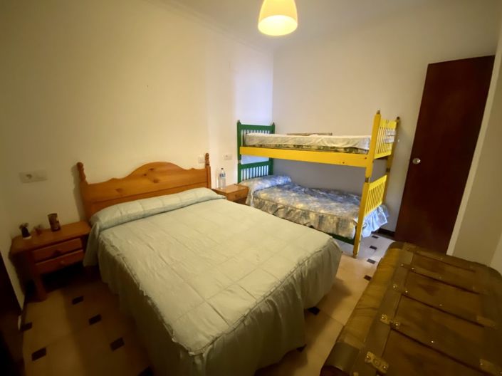 Image No.45-7 Bed Property for sale