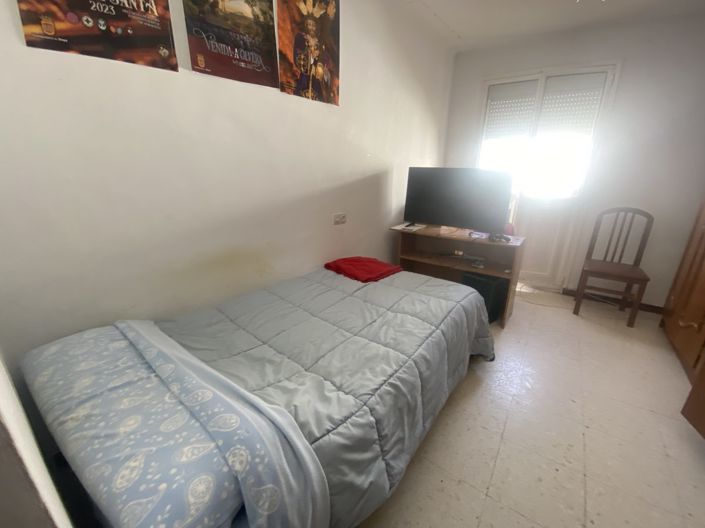 Image No.20-3 Bed Townhouse for sale