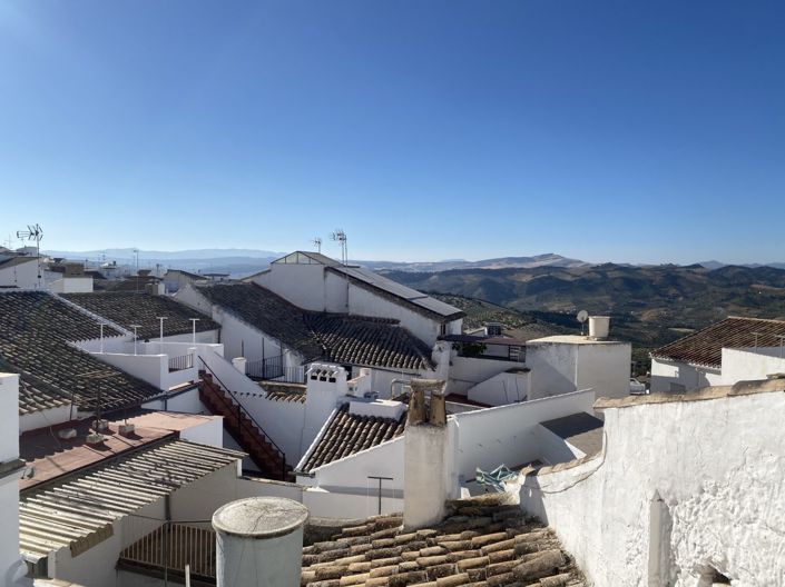 Image No.29-4 Bed Townhouse for sale