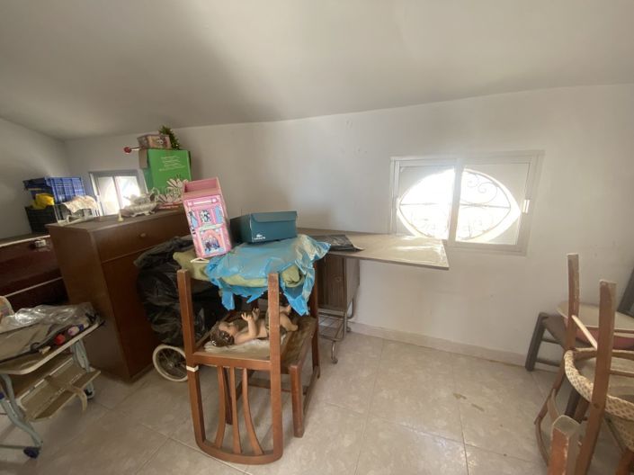 Image No.11-3 Bed Townhouse for sale