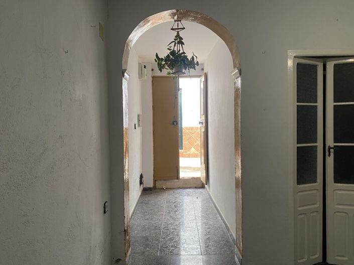 Image No.26-3 Bed Townhouse for sale