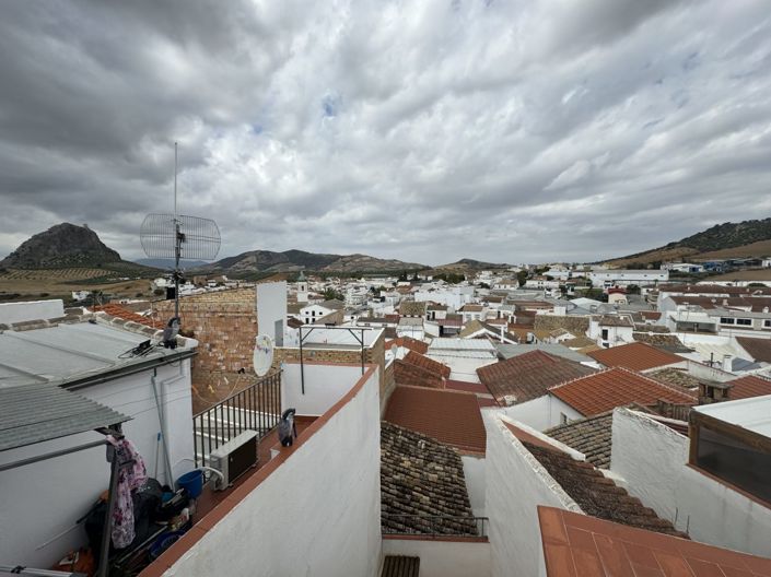 Image No.3-3 Bed Townhouse for sale