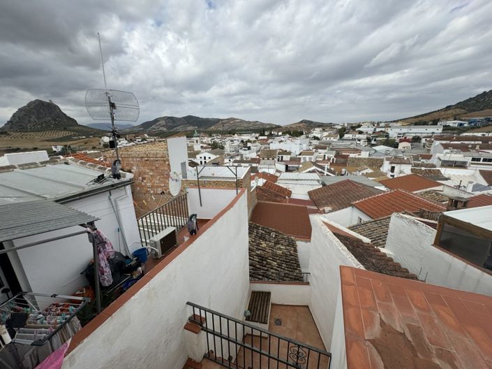 Image No.8-3 Bed Townhouse for sale