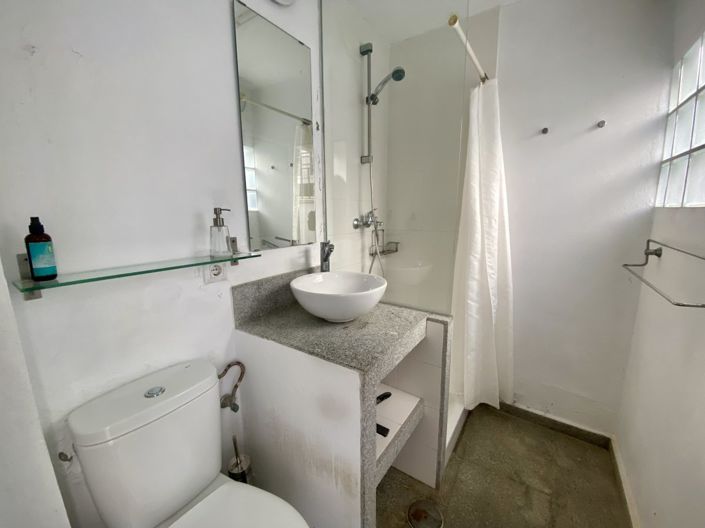 Image No.15-3 Bed Property for sale