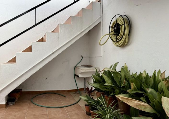 Image No.13-4 Bed Townhouse for sale