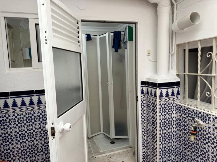 Image No.7-4 Bed Townhouse for sale