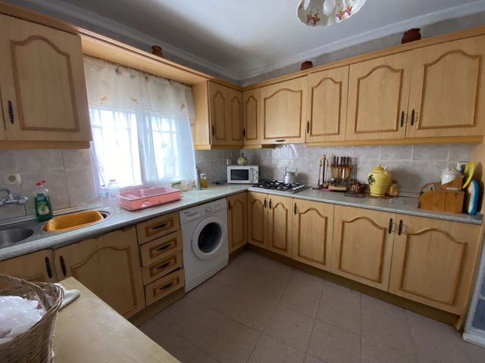 Image No.11-3 Bed Townhouse for sale