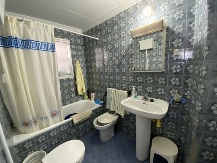 Image No.13-3 Bed Townhouse for sale