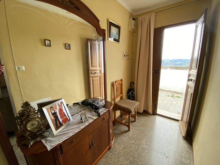 Image No.16-3 Bed Townhouse for sale