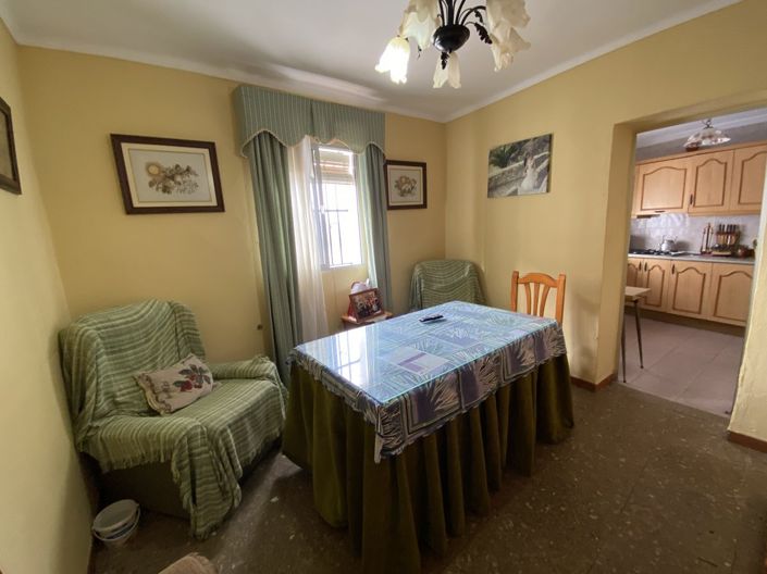 Image No.7-3 Bed Townhouse for sale