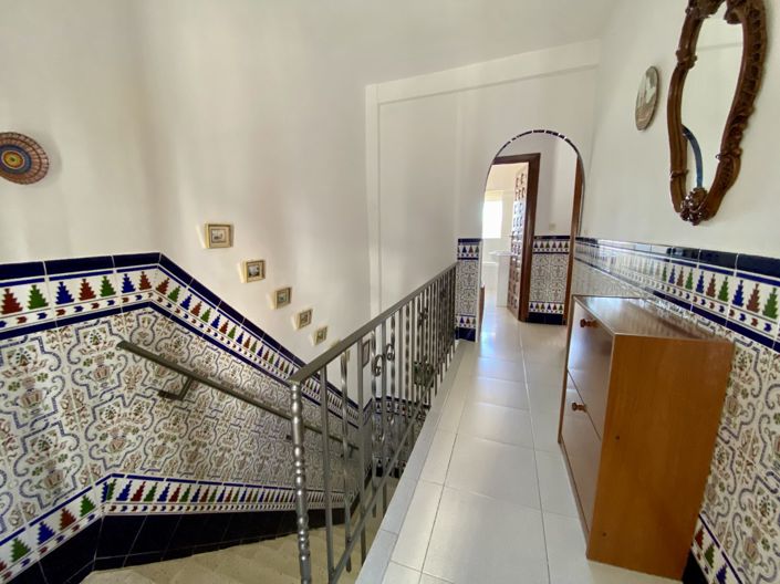 Image No.25-4 Bed Townhouse for sale