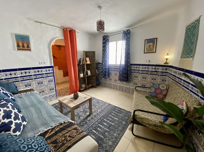 Image No.14-3 Bed Townhouse for sale