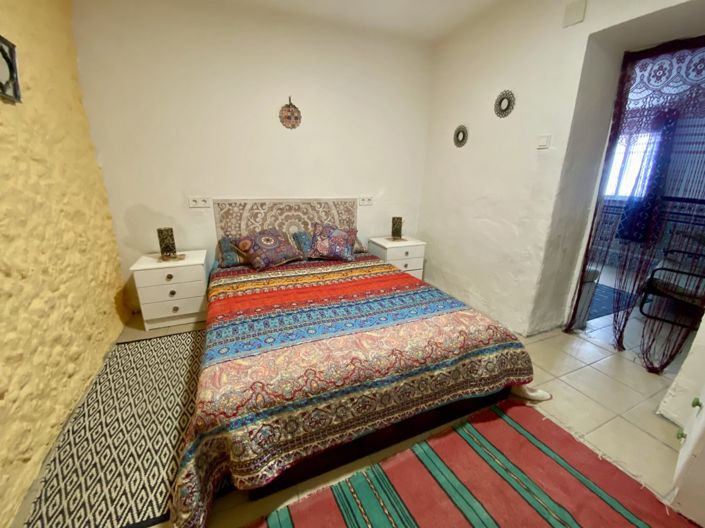 Image No.17-3 Bed Townhouse for sale