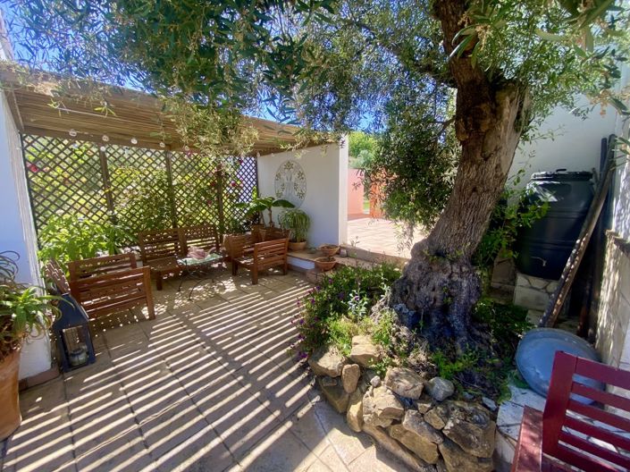 Image No.24-2 Bed Property for sale