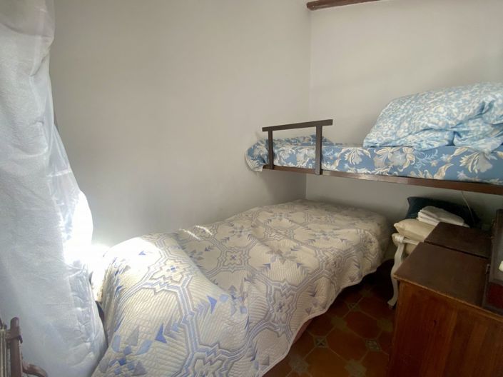 Image No.14-3 Bed Townhouse for sale