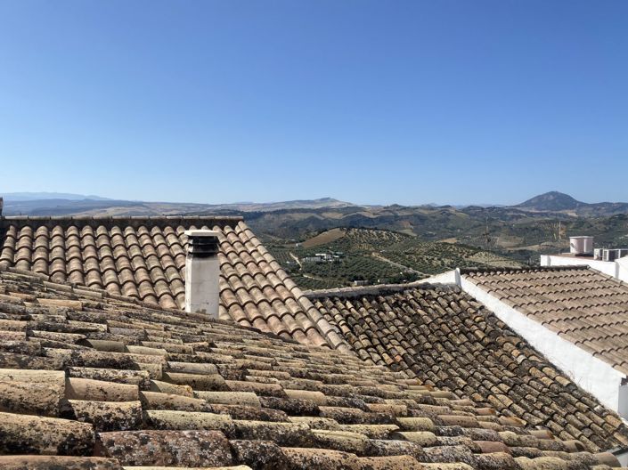 Image No.24-2 Bed Property for sale