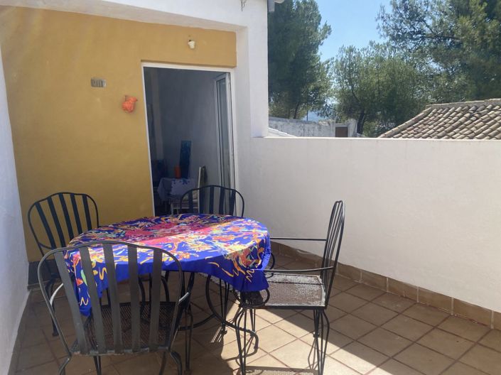 Image No.26-2 Bed Property for sale