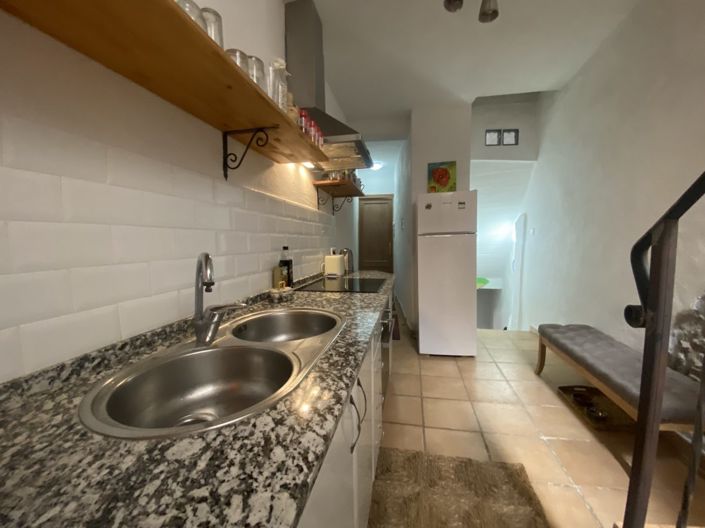 Image No.8-2 Bed Property for sale