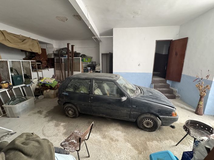 Image No.7-5 Bed Townhouse for sale