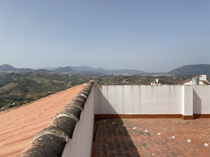 Image No.44-4 Bed Townhouse for sale