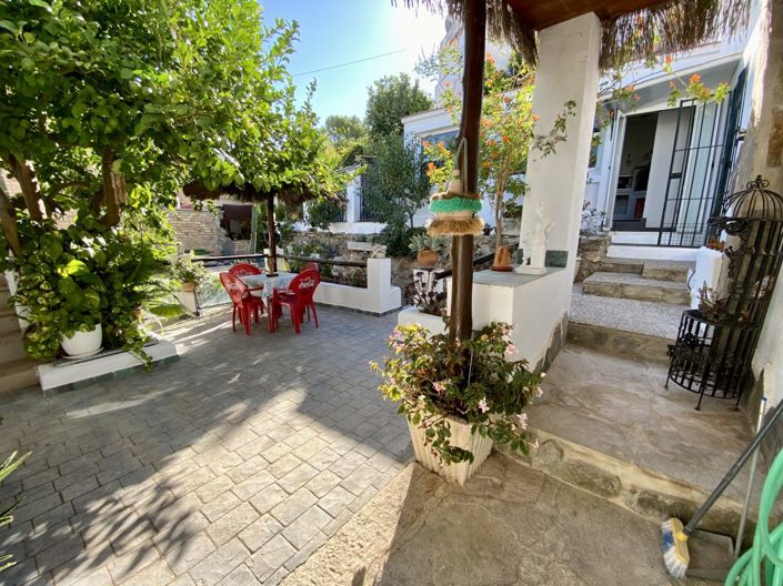 Image No.37-2 Bed Townhouse for sale