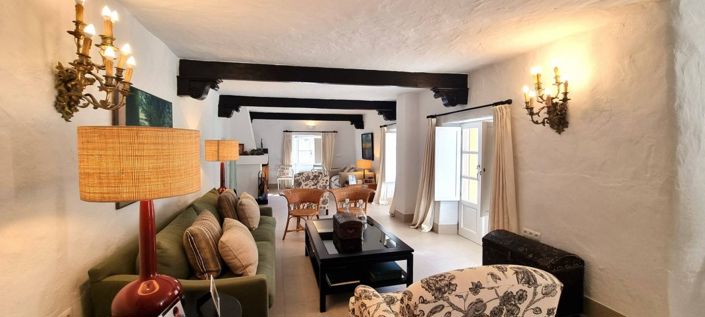 Image No.16-10 Bed Vineyard for sale