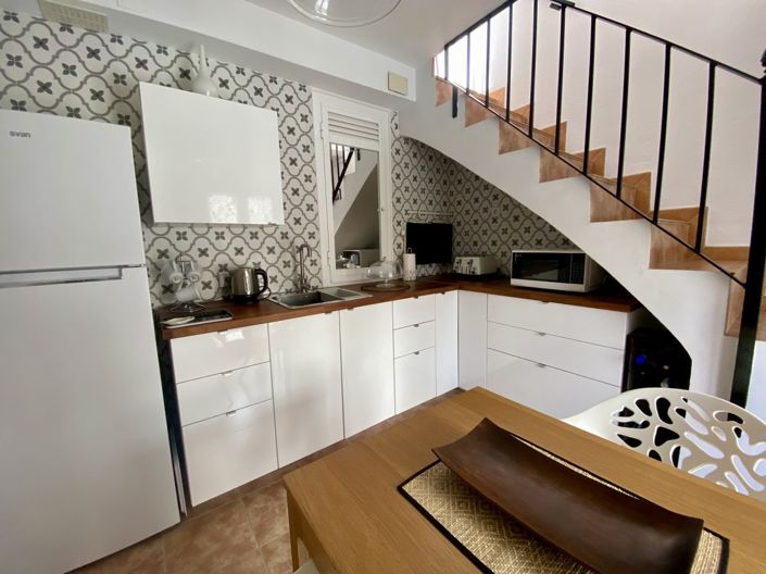 Image No.11-2 Bed Townhouse for sale