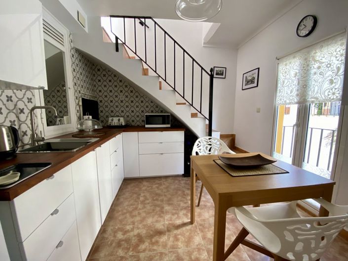 Image No.9-2 Bed Townhouse for sale