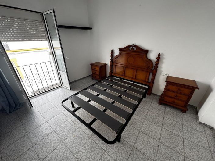 Image No.6-3 Bed Townhouse for sale