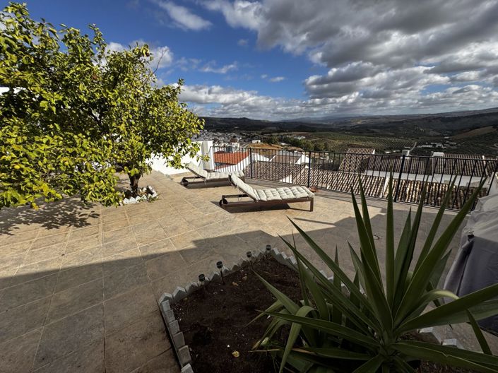 Image No.38-4 Bed Townhouse for sale