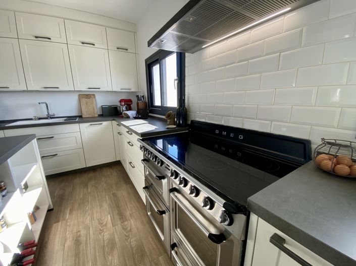 Image No.16-4 Bed Townhouse for sale