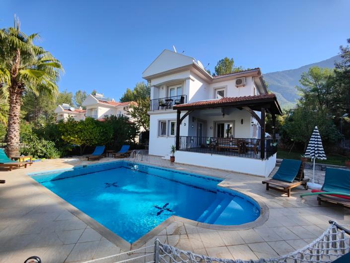 Image No.30-3 Bed Villa / Detached for sale