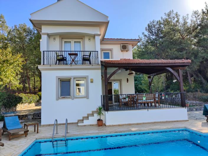 Image No.31-3 Bed Villa / Detached for sale