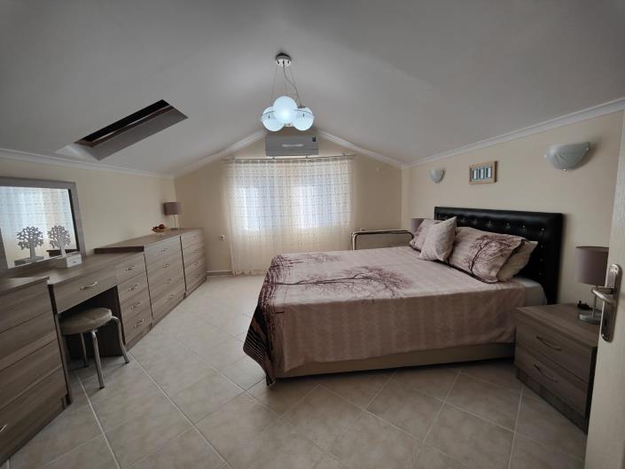 Image No.15-3 Bed Duplex for sale