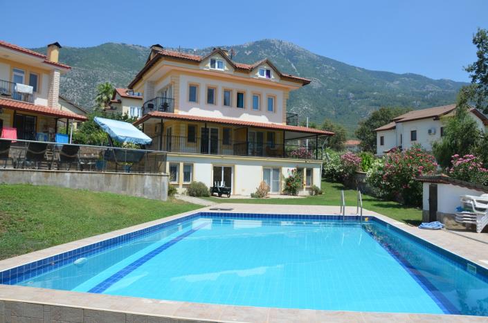 Image No.27-3 Bed Apartment for sale