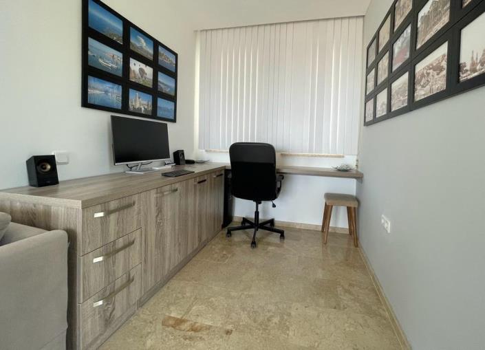 Image No.26-4 Bed Villa / Detached for sale