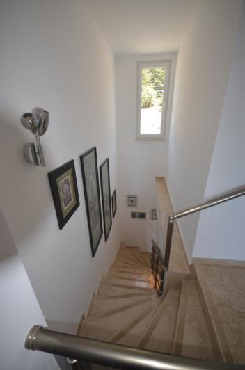 Image No.31-4 Bed Villa / Detached for sale