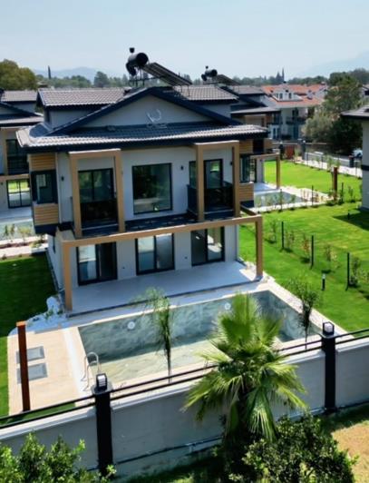 Image No.2-3 Bed Villa / Detached for sale